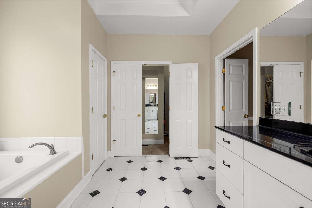 113 Glenn Eagle Pointe Lagrange GA 30241
