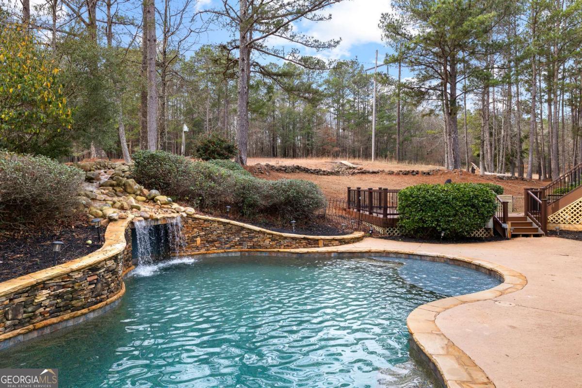 113 Glenn Eagle Pointe Lagrange GA 30241