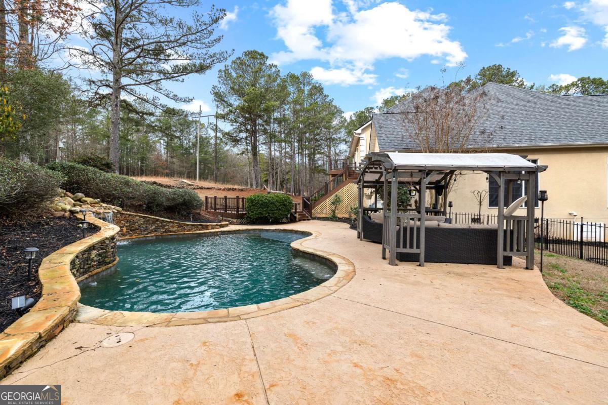 113 Glenn Eagle Pointe Lagrange GA 30241
