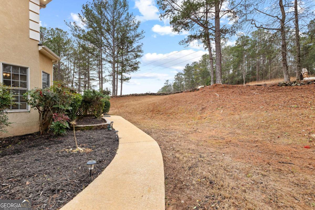 113 Glenn Eagle Pointe Lagrange GA 30241