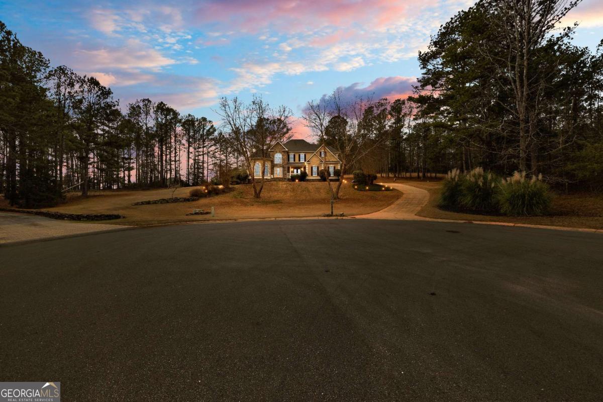 113 Glenn Eagle Pointe Lagrange GA 30241