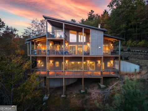 142 Sequoyah Ridge Blue Ridge GA 30513
