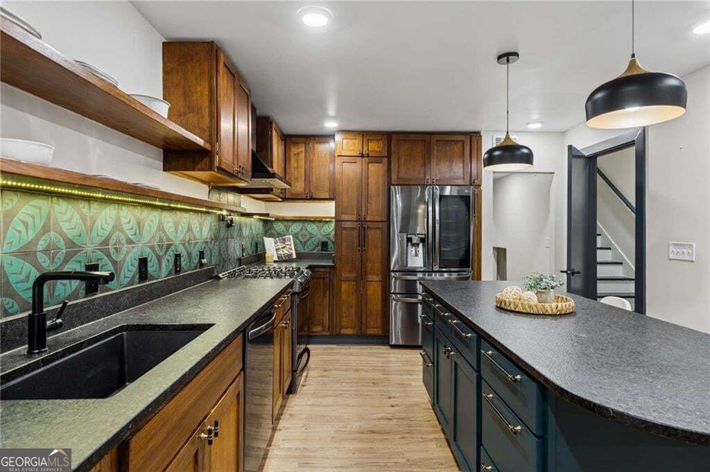 107 Emerald Cove Drive Woodstock GA 30189