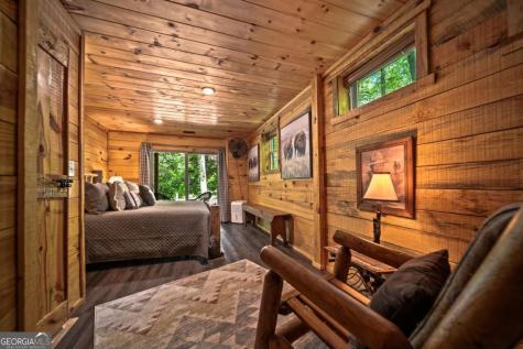 469 North Lake Drive Ellijay GA 30536