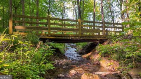 469 North Lake Drive Ellijay GA 30536