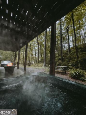 469 North Lake Drive Ellijay GA 30536