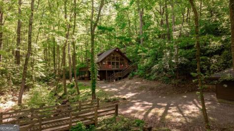 469 North Lake Drive Ellijay GA 30536