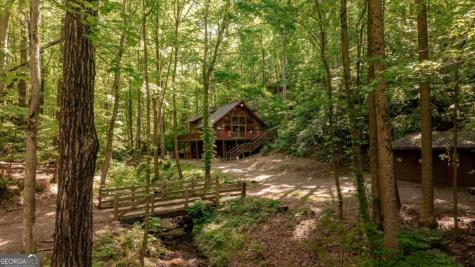 469 North Lake Drive Ellijay GA 30536
