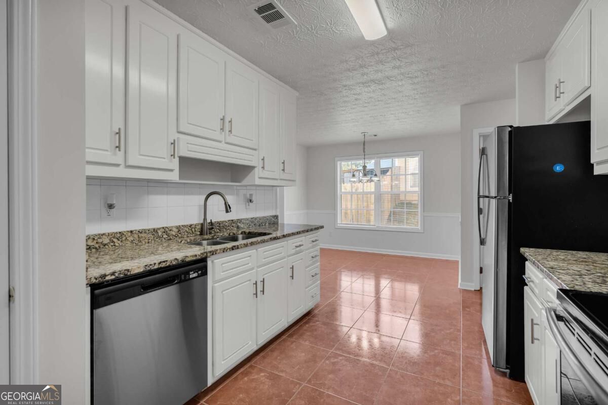 2425 Green Hollow Court Conyers GA 30012