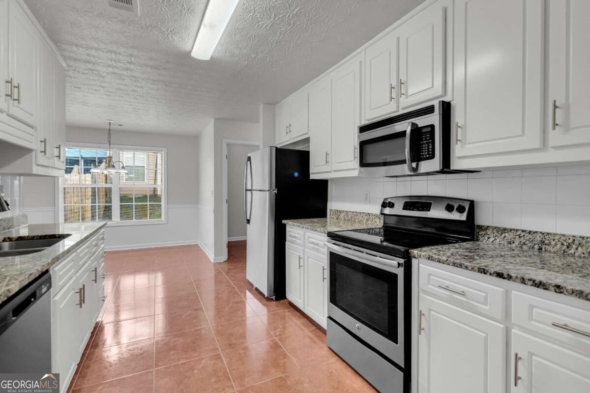 2425 Green Hollow Court Conyers GA 30012
