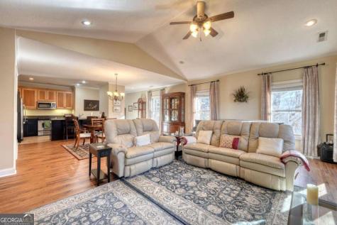 1405 Lakeside Road Hiawassee GA 30546