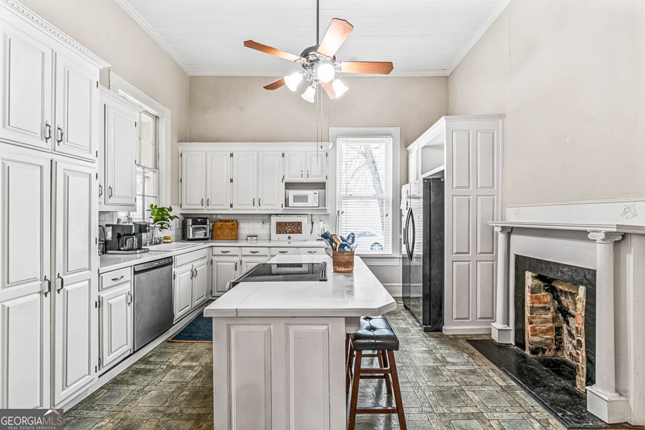 3810 2nd Avenue Mansfield GA 30055
