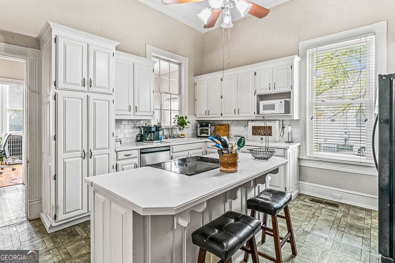 3810 2nd Avenue Mansfield GA 30055