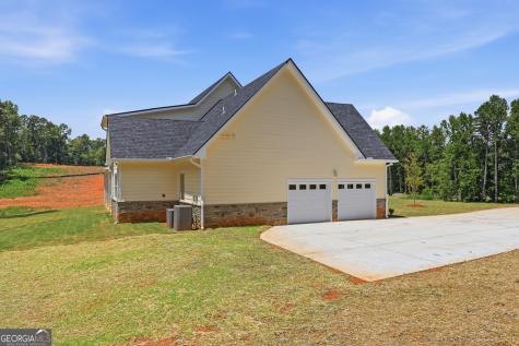 114 Grove Park Drive Cornelia GA 30531