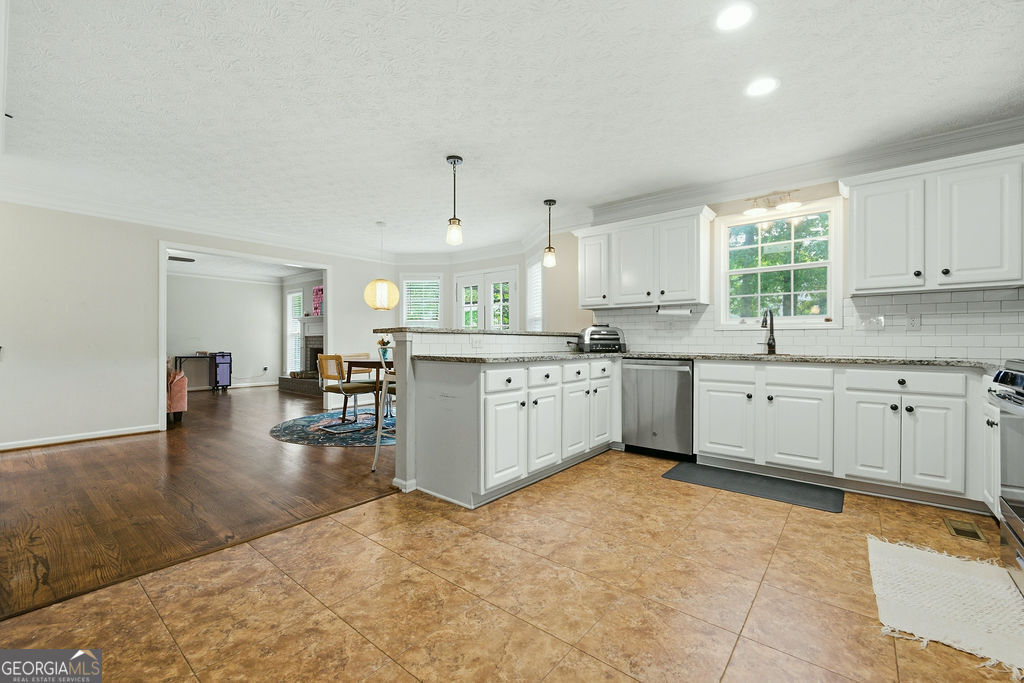 4957 Heritage Crossing Drive SW Powder Springs GA 30127