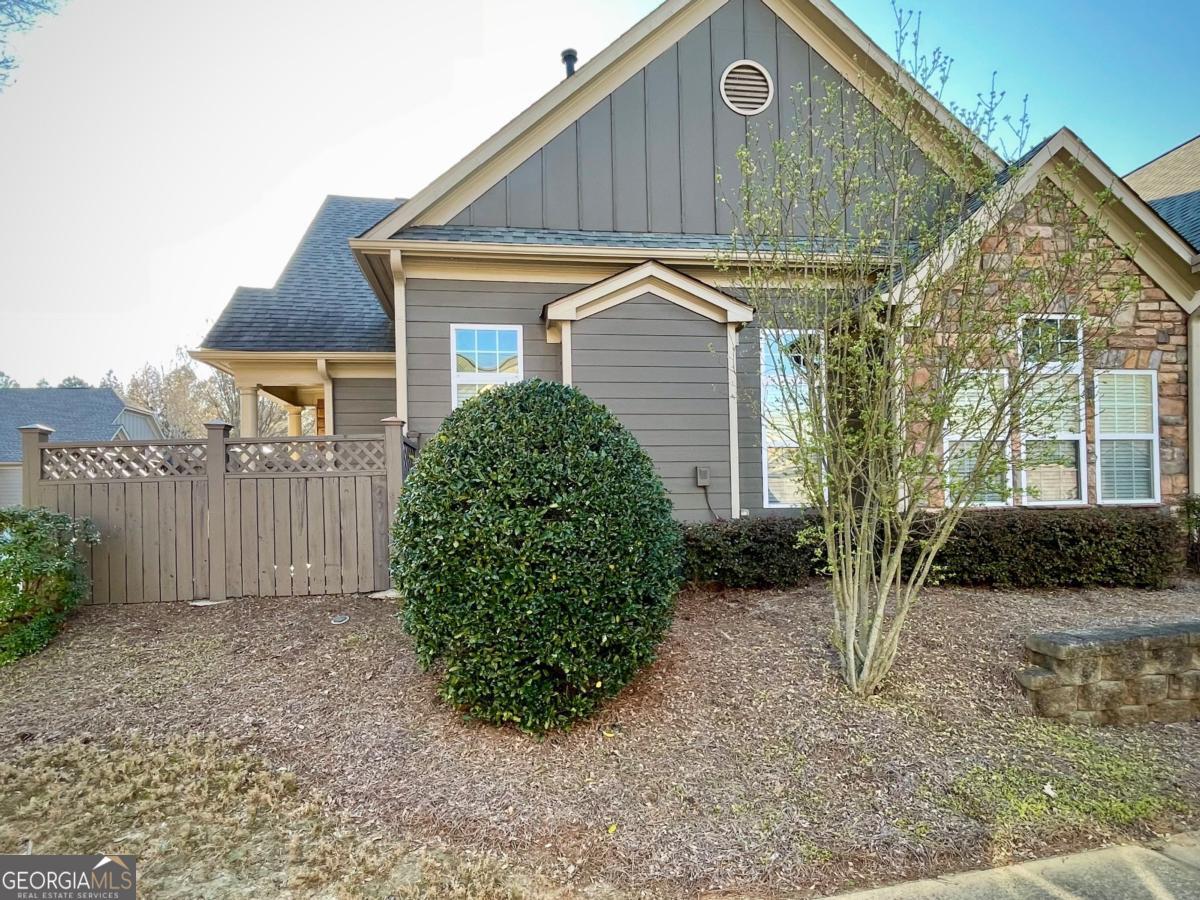212 Glens Loop Woodstock GA 30188