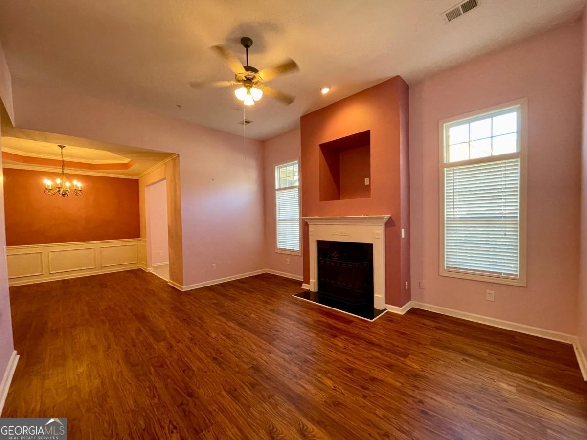 212 Glens Loop Woodstock GA 30188