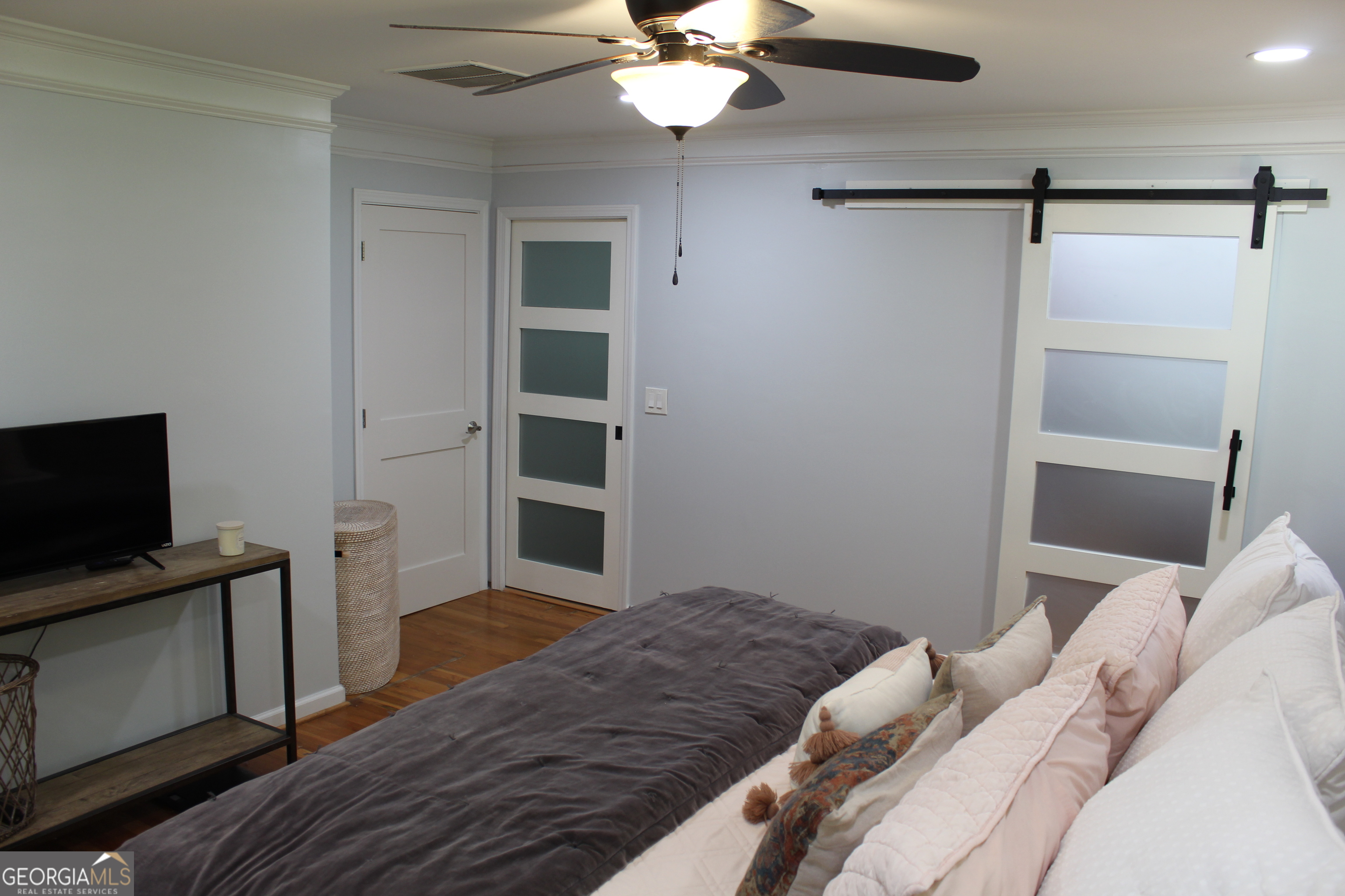 4989 Mountclaire Road Stone Mountain GA 30087
