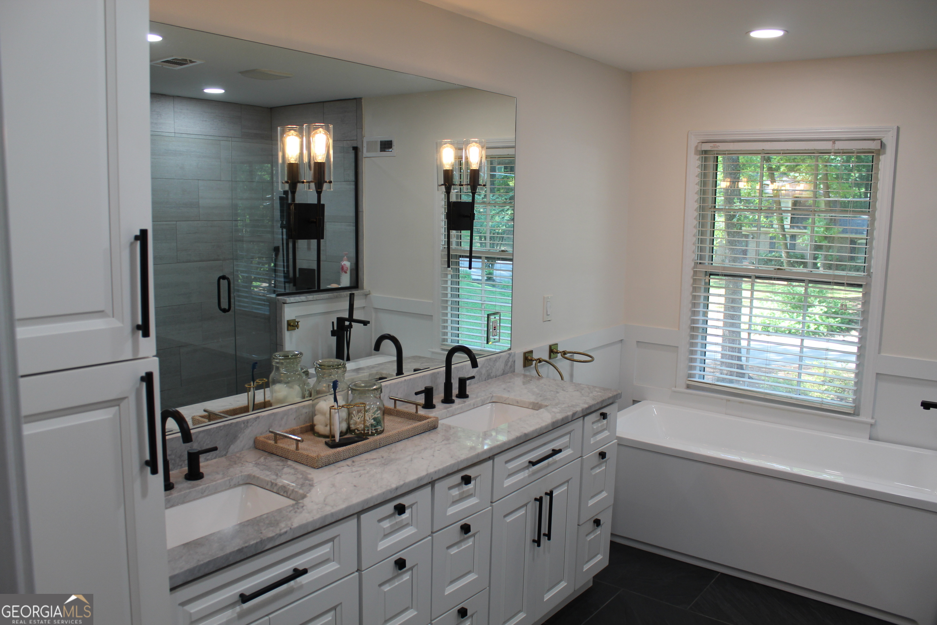 4989 Mountclaire Road Stone Mountain GA 30087