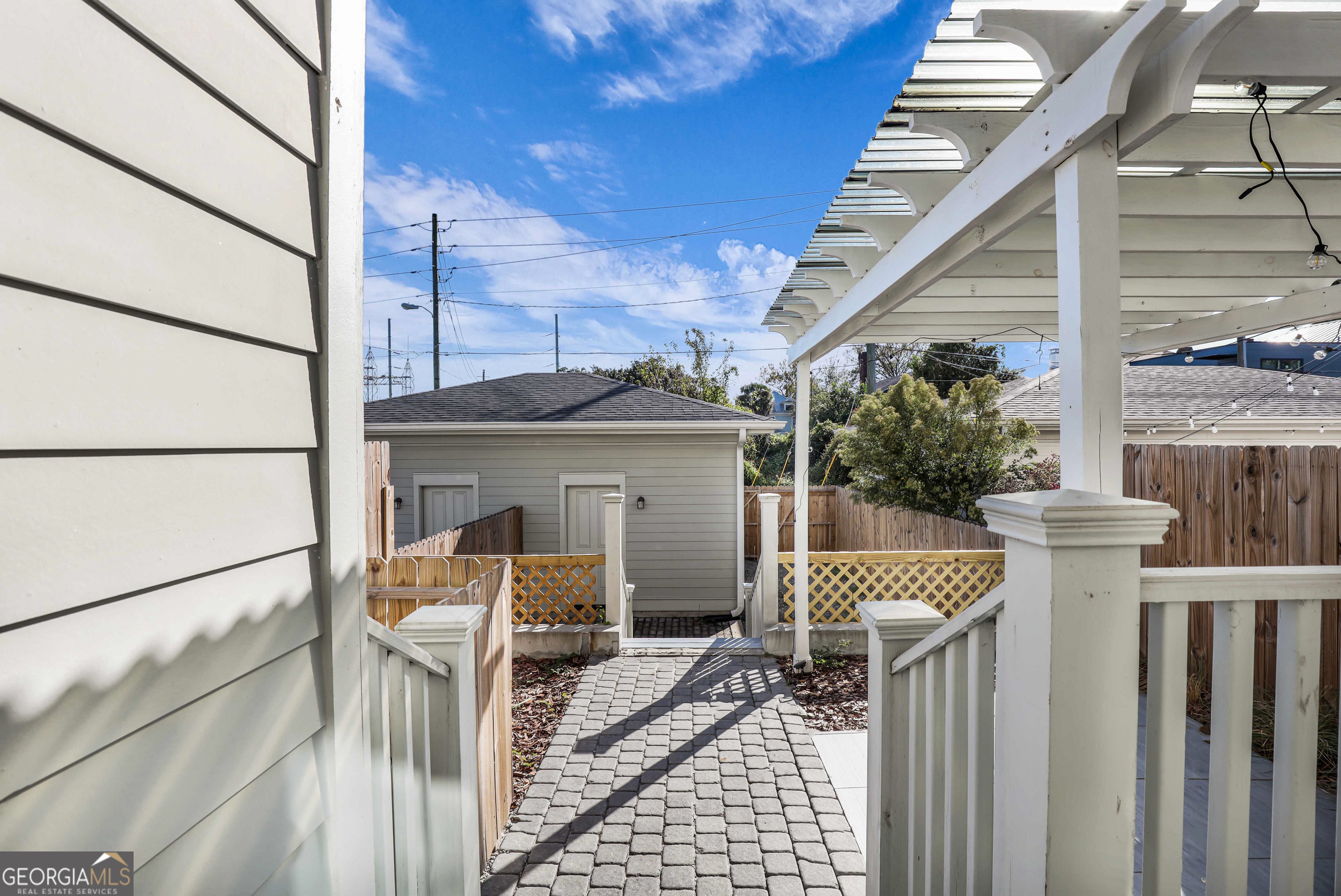 551 E Gwinnett Street Savannah GA 31401