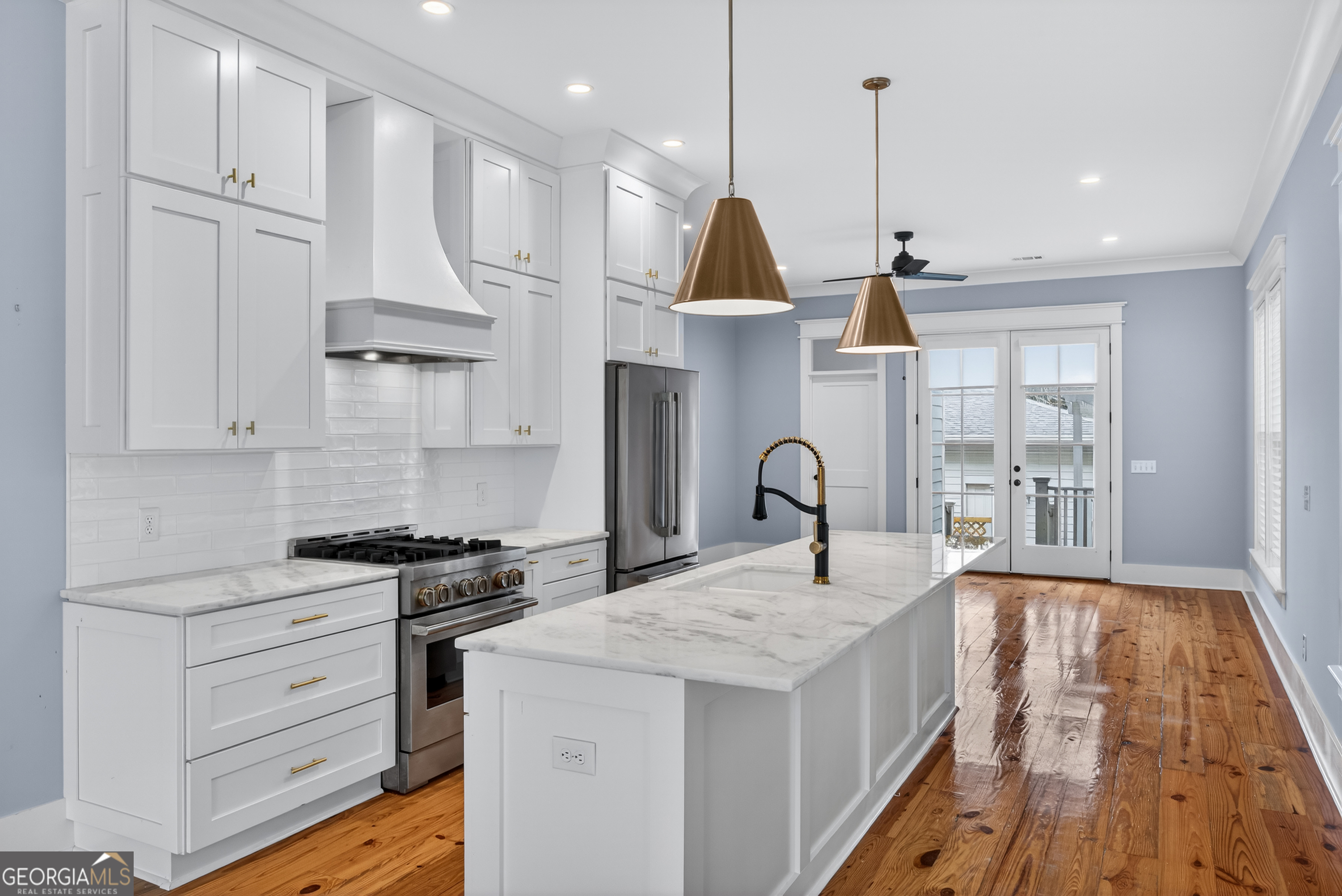 551 E Gwinnett Street Savannah GA 31401
