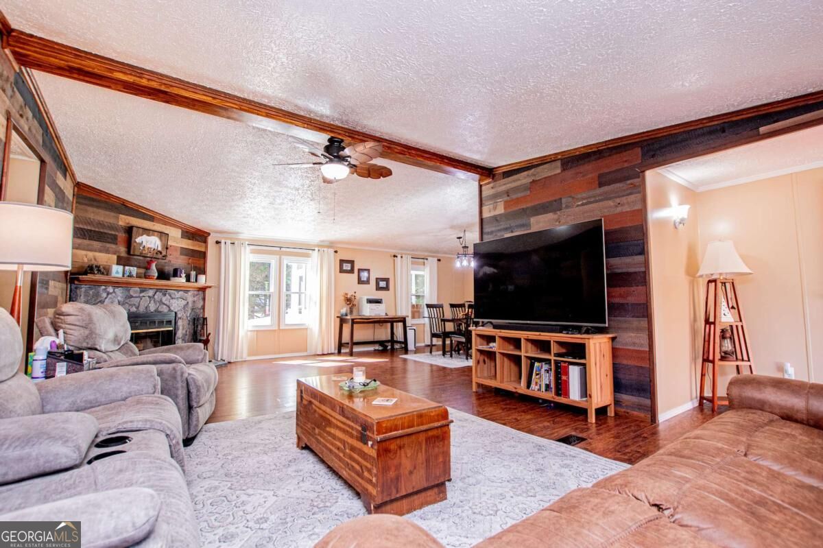 182 N Laurel Trace Carrollton GA 30116