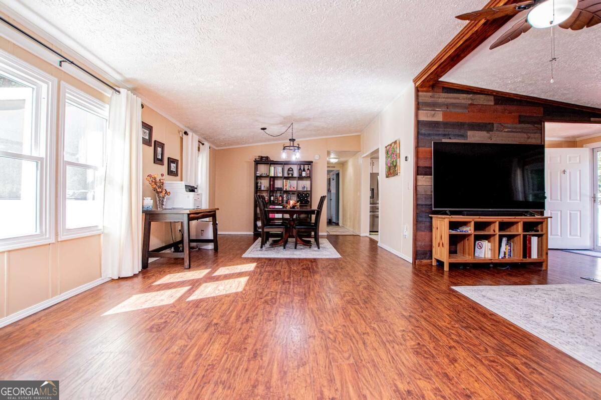 182 N Laurel Trace Carrollton GA 30116
