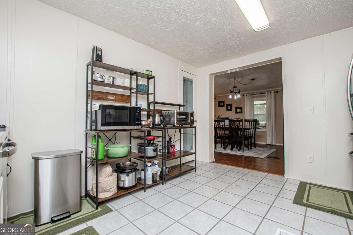 182 N Laurel Trace Carrollton GA 30116