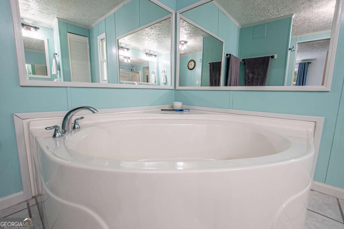 182 N Laurel Trace Carrollton GA 30116