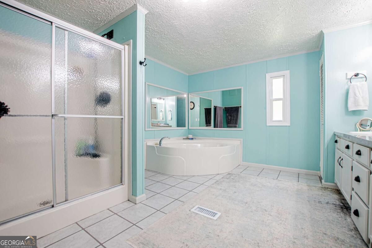 182 N Laurel Trace Carrollton GA 30116