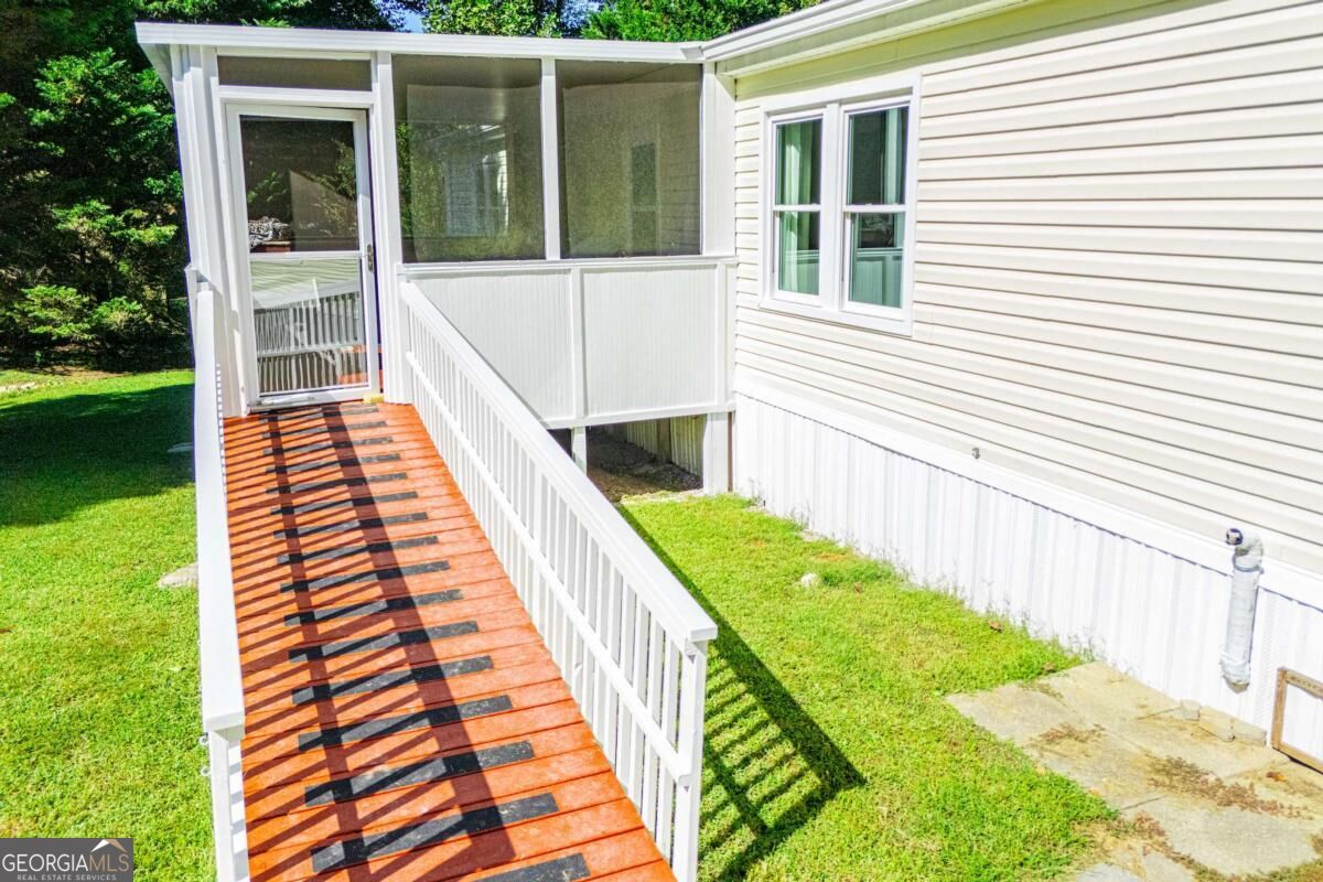 182 N Laurel Trace Carrollton GA 30116