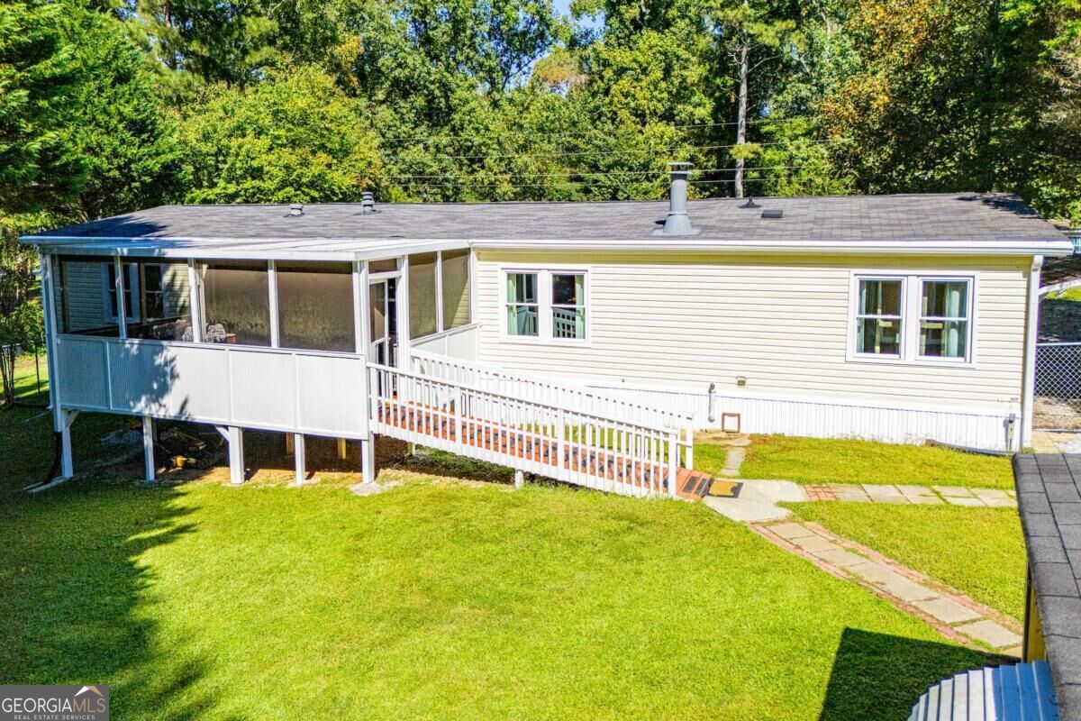 182 N Laurel Trace Carrollton GA 30116