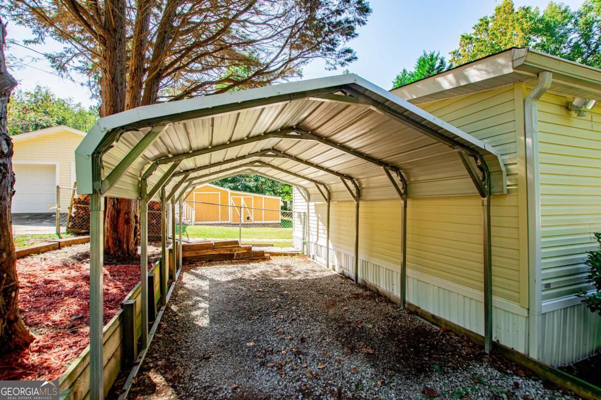 182 N Laurel Trace Carrollton GA 30116