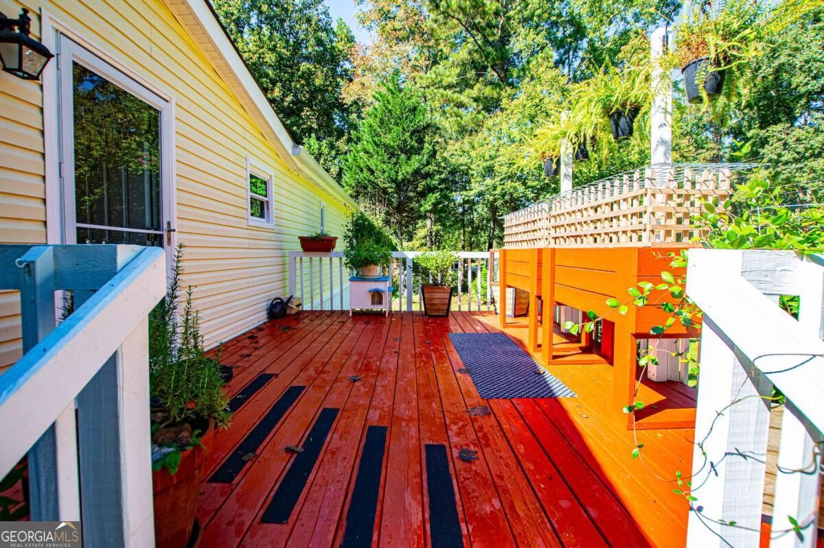 182 N Laurel Trace Carrollton GA 30116