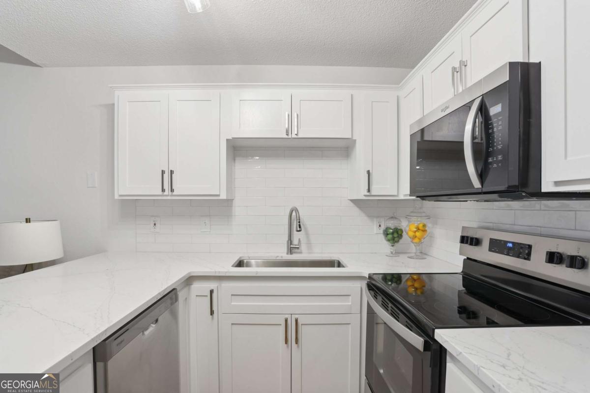 3042 Steeplechase Alpharetta GA 30004