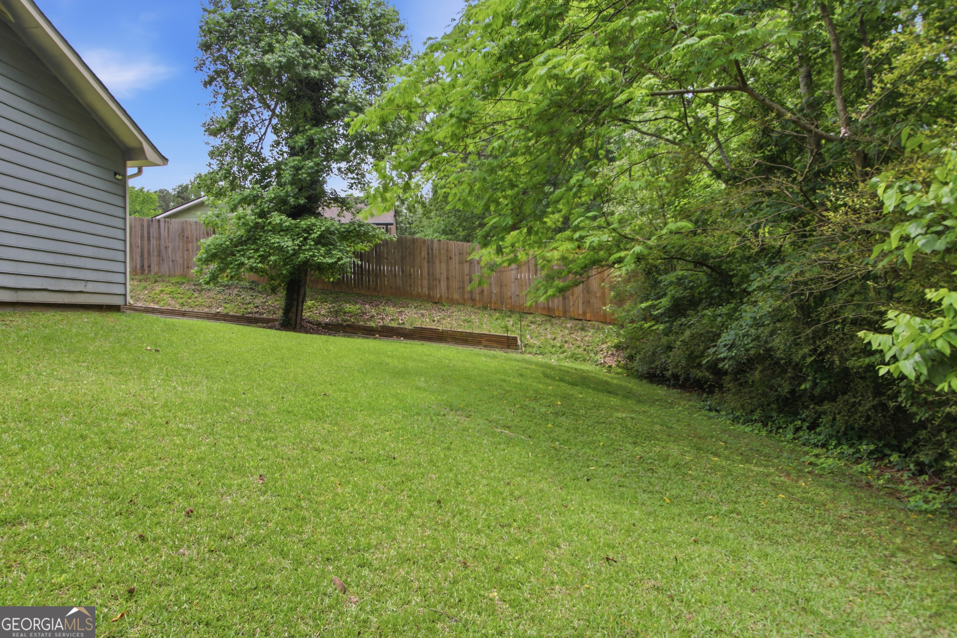 1171 Salisbury Trail Riverdale GA 30296