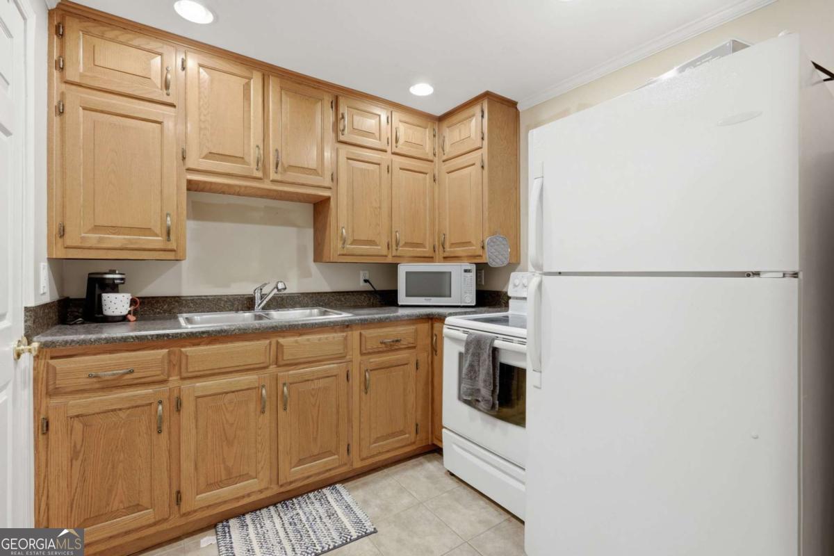 2380 Camp Mitchell Road Grayson GA 30017