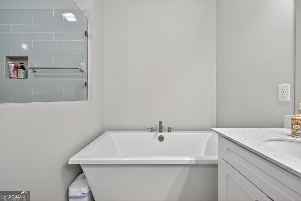 10171 Windalier Way Roswell GA 30076