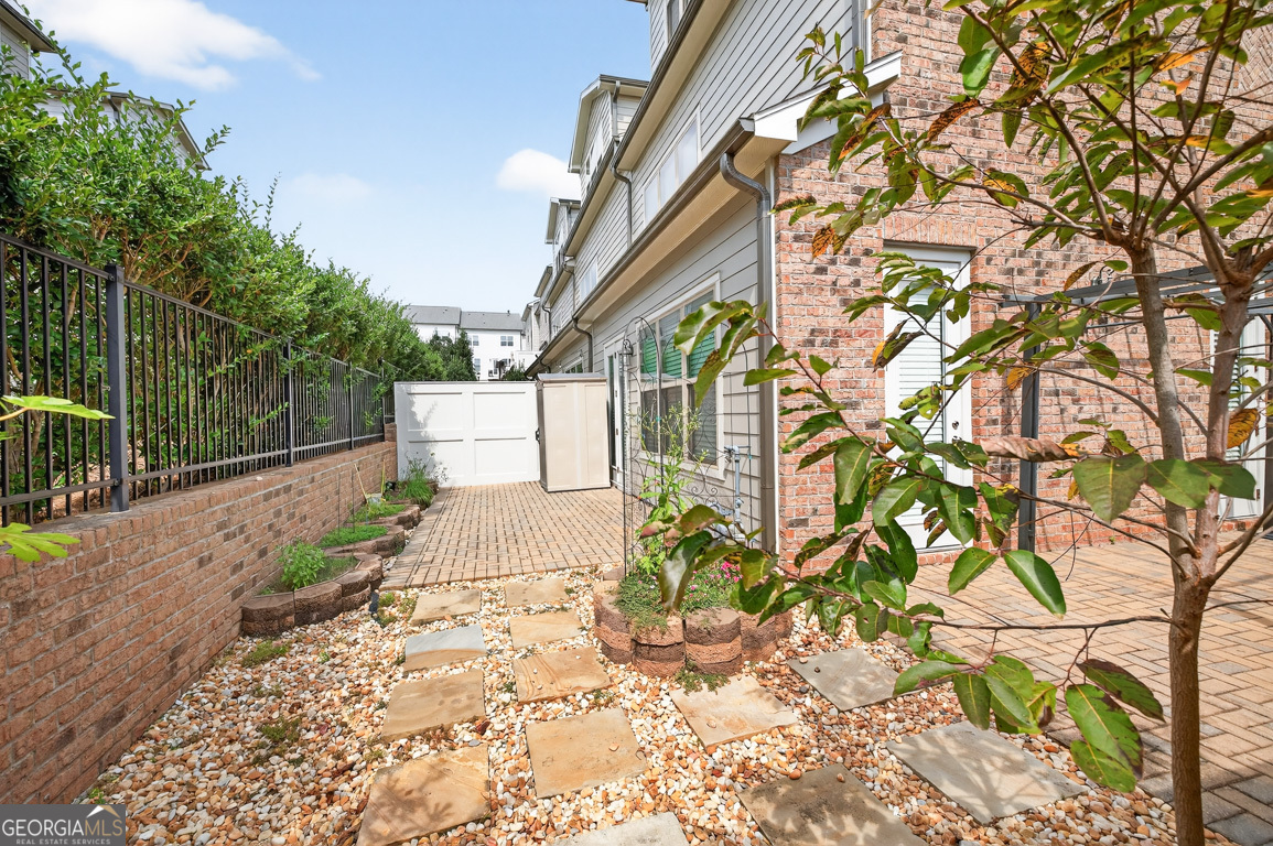 10171 Windalier Way Roswell GA 30076