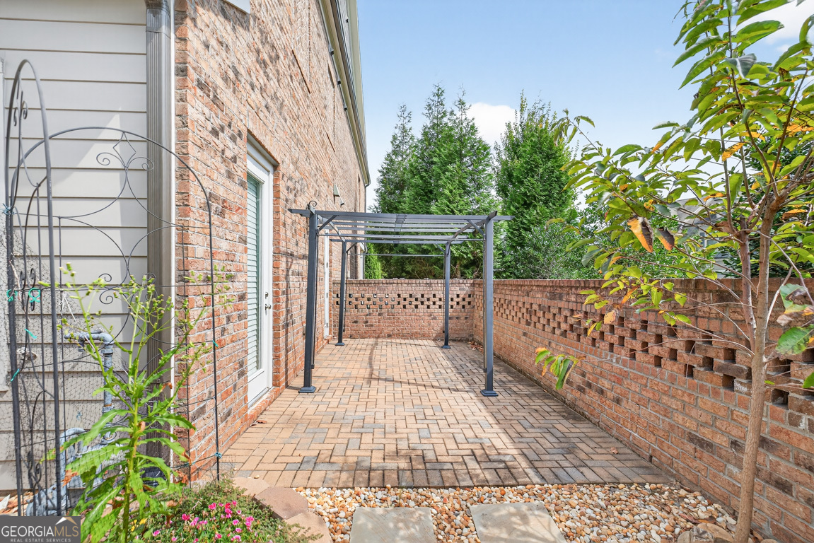 10171 Windalier Way Roswell GA 30076