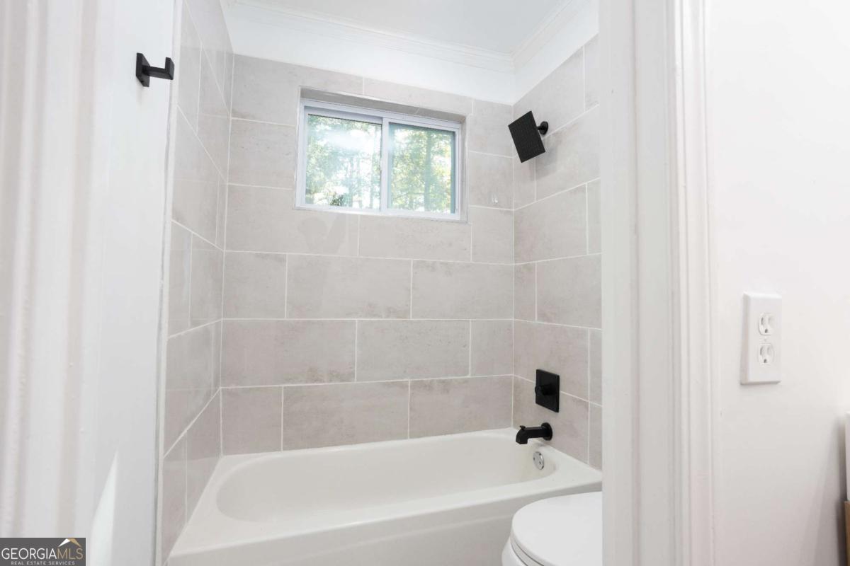 3232 Abbeywood Drive Decatur GA 30034
