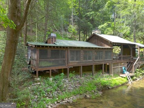 315 Fightingtown Drive Blue Ridge GA 30513