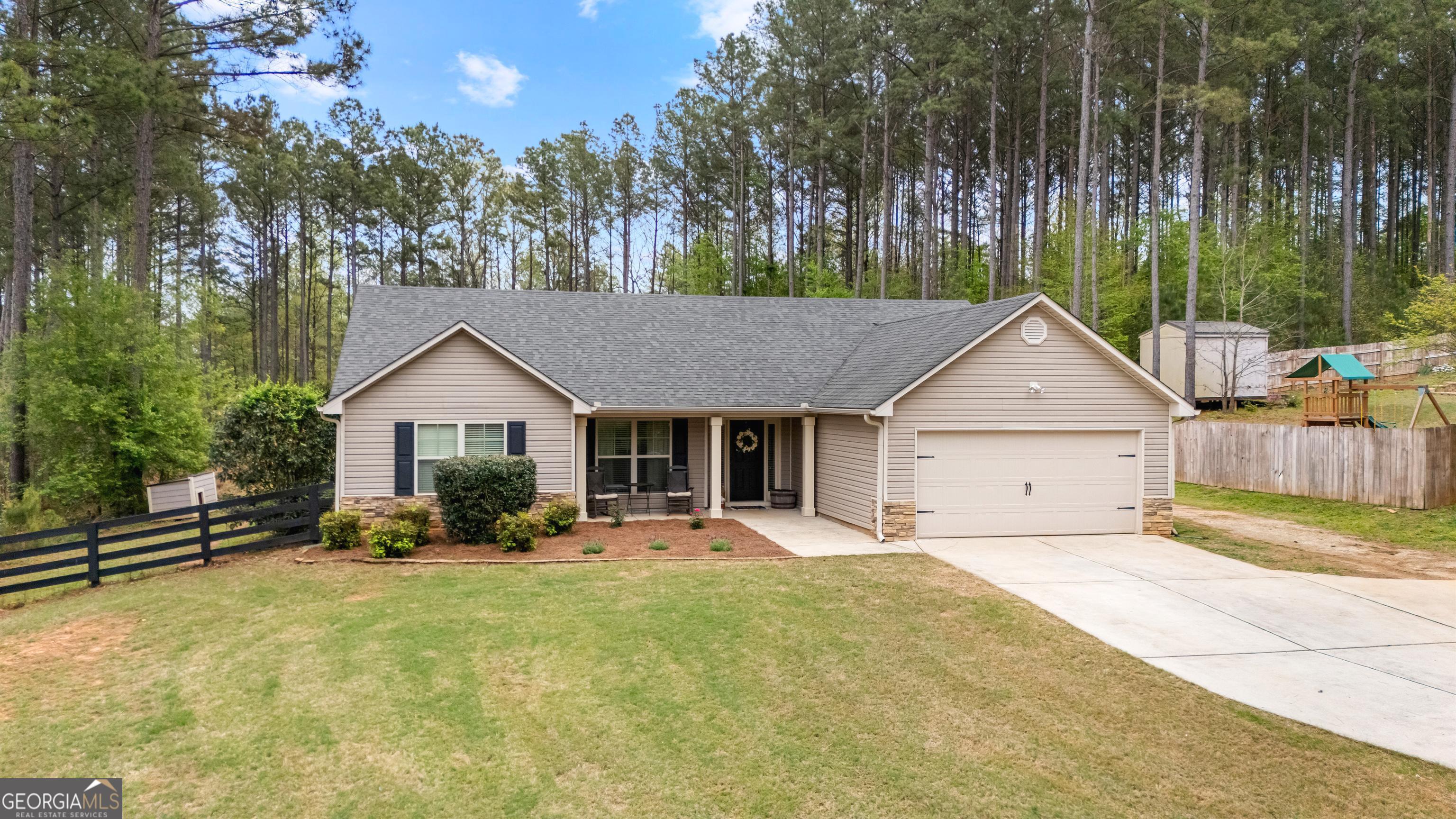 75 Concord Court Senoia GA 30276