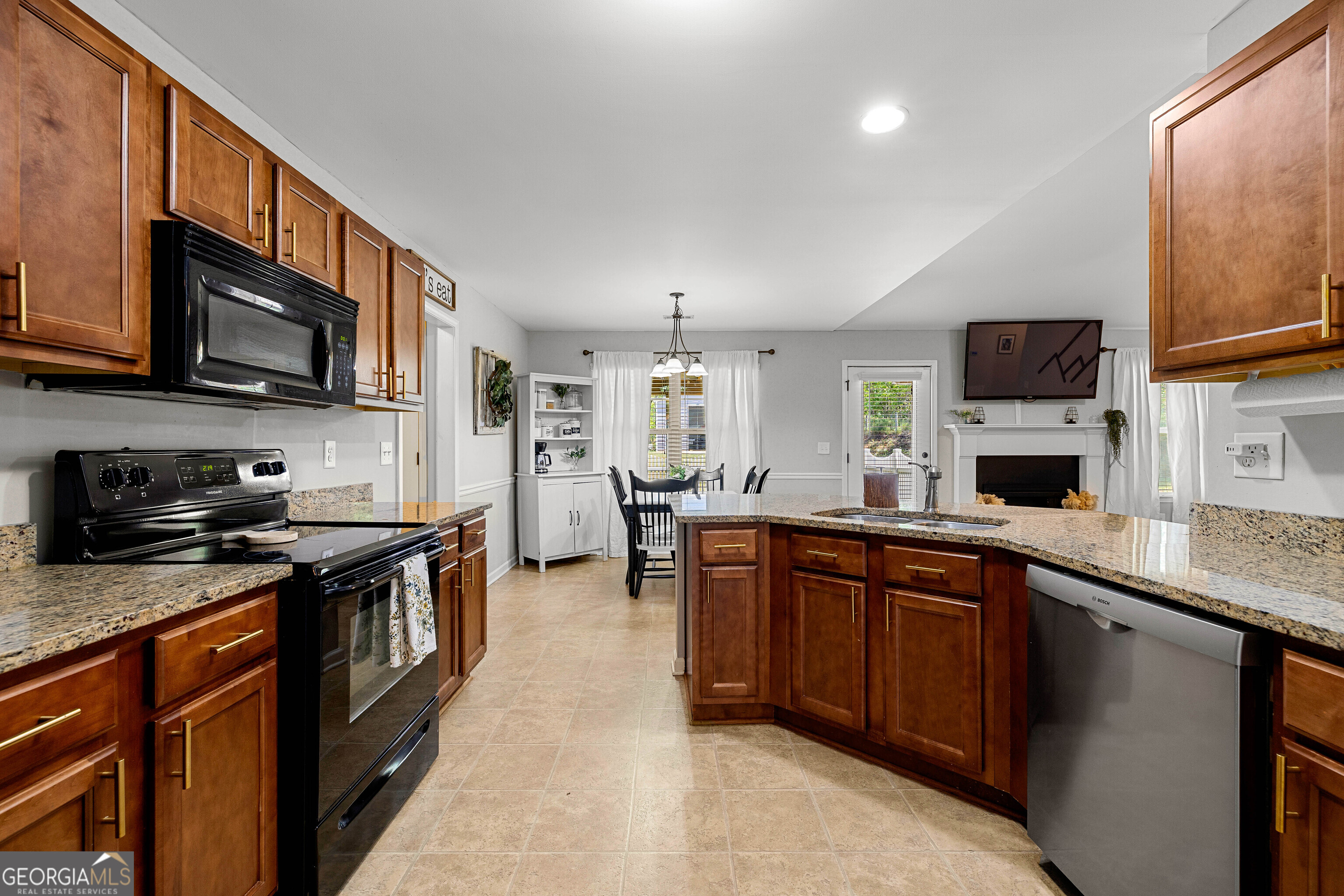 75 Concord Court Senoia GA 30276