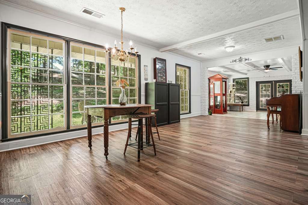 285 Hembredge Drive Canton GA 30115