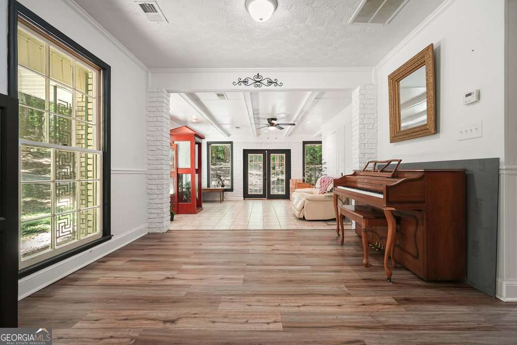 285 Hembredge Drive Canton GA 30115