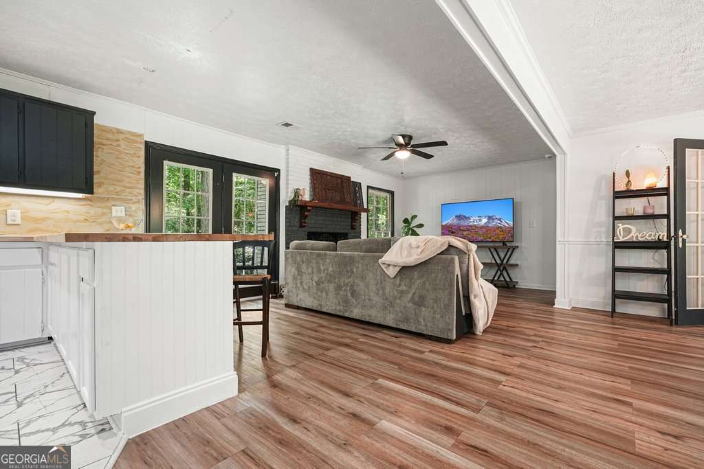 285 Hembredge Drive Canton GA 30115