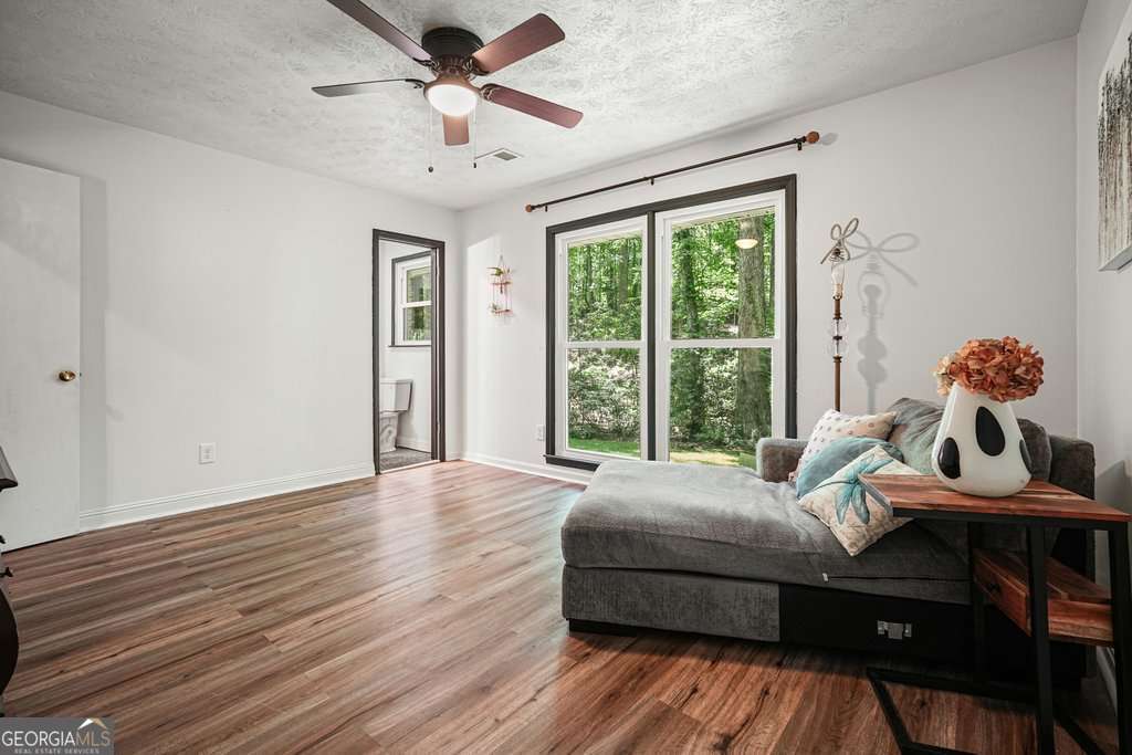 285 Hembredge Drive Canton GA 30115