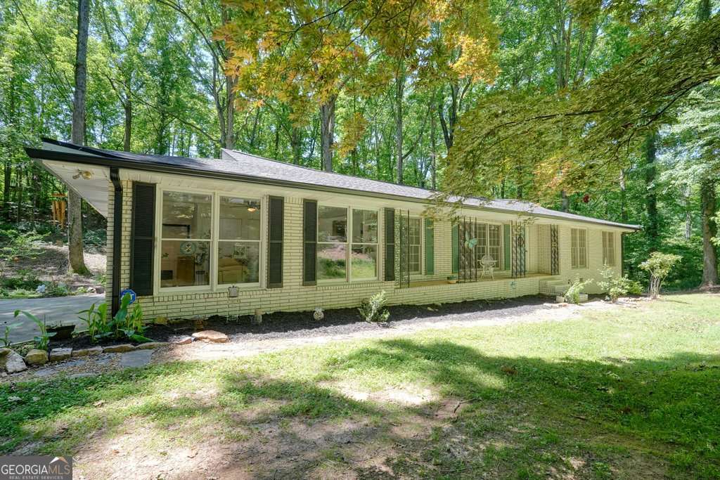 285 Hembredge Drive Canton GA 30115