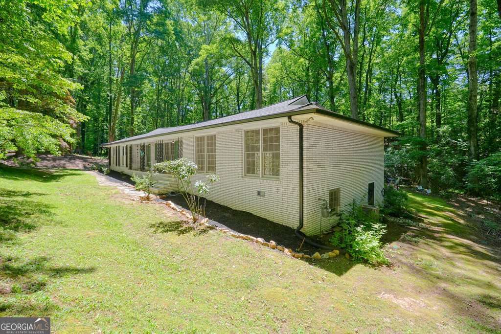 285 Hembredge Drive Canton GA 30115